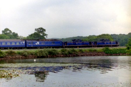Hokutosei passing Onuma Koen