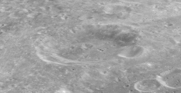 Holden crater AS15-M-2527