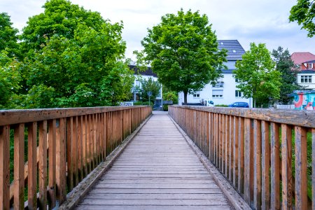 Holzbrücke über die Steinlach bei der Ebertstraße in Tübingen