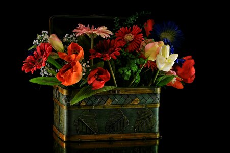 Bouquet flowers vase photo