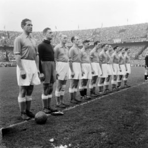 Holland tegen Belgie te Rotterdam Nederlands elftal, Bestanddeelnr 904-8654