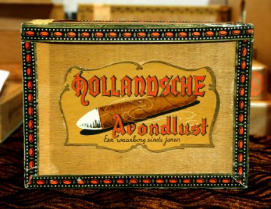 Hollandsche Avondlust sigaren doos pic2