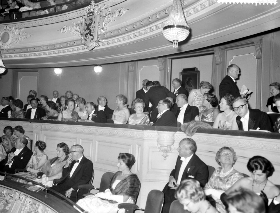 Holland Festival Gala-avond Stadsschouwburg, loge, Bestanddeelnr 911-3396