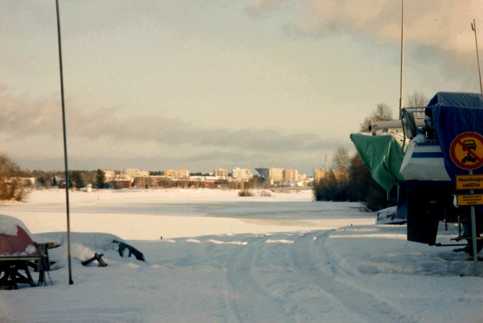 Hollihaka Marina Oulu 2001