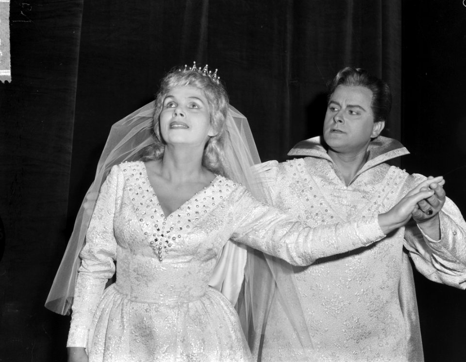 Holland Festival 1963 De Nederlandse opera Rusalka opgevoerd in Stadsschouwb, Bestanddeelnr 915-2828