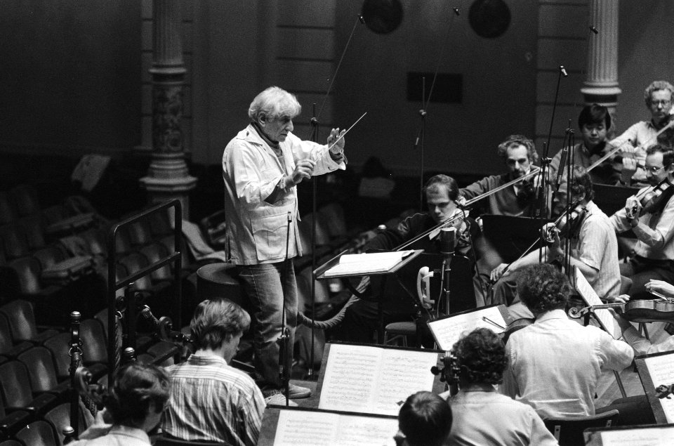 Holland Festival dirigent Leonard Bernstein zal het met het Concertgebouworkest, Bestanddeelnr 933-3398