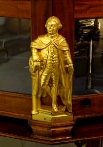Homage to James Bowdoin, cast by Paul Revere - Grand Orrery by Joseph Pope, Boston, 1776-1786 - Putnam Gallery - Harvard University - DSC07885