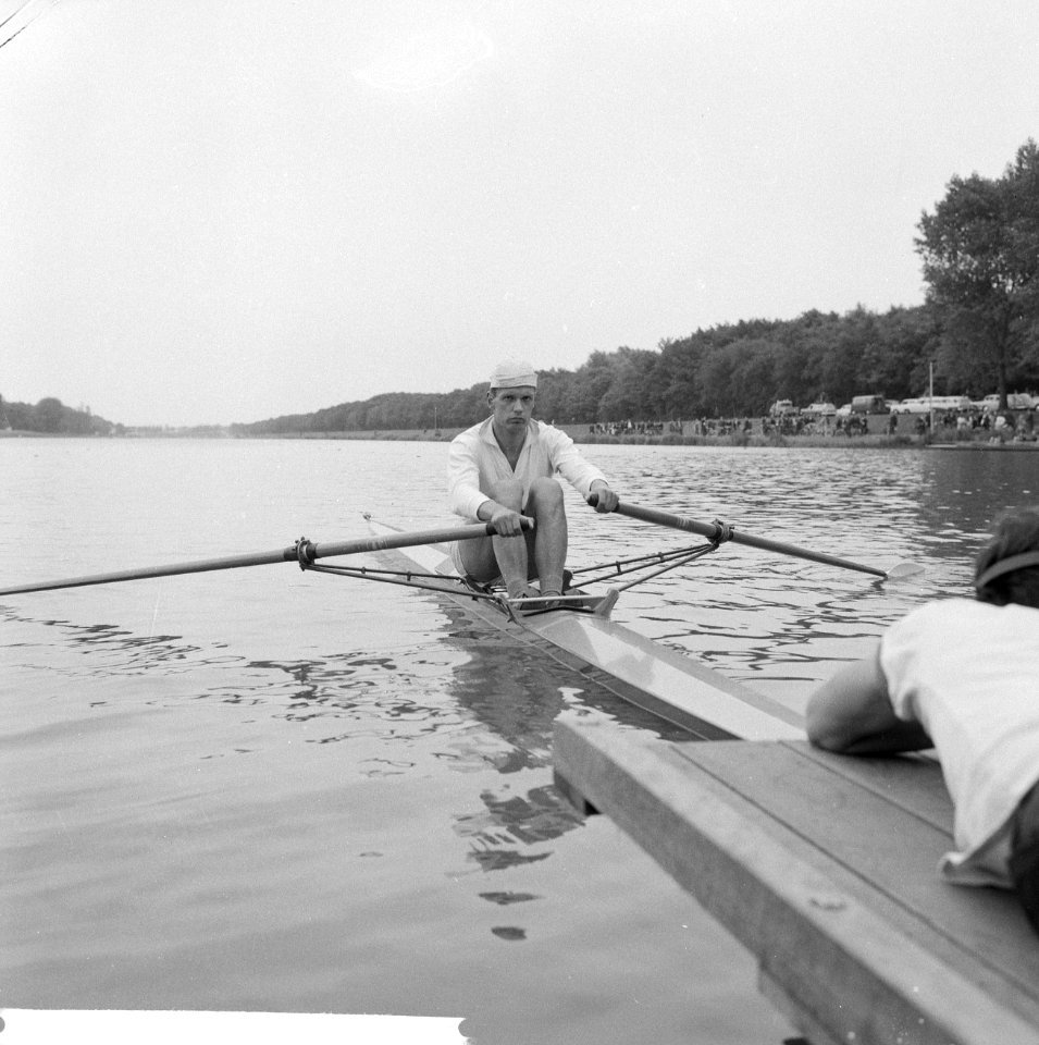 Hollandbeker 1964 op de Bosbaan Amsterdam, Rob Groen, Bestanddeelnr 916-5955