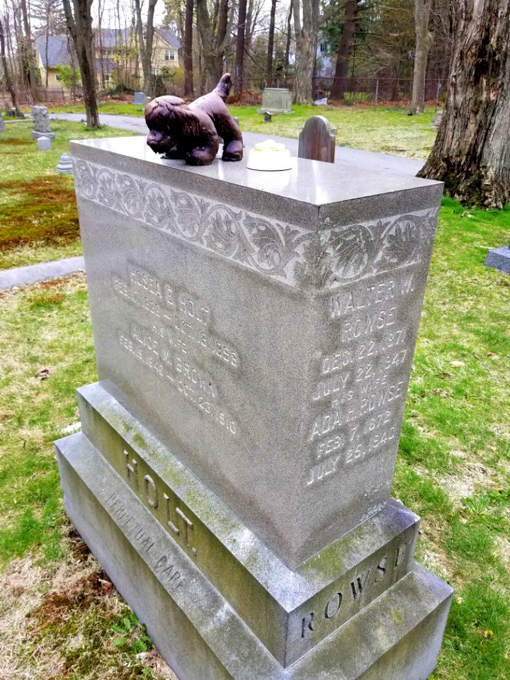 Holt & Rowse - Munroe Cemetery - Lexington, MA - 20200425 114223