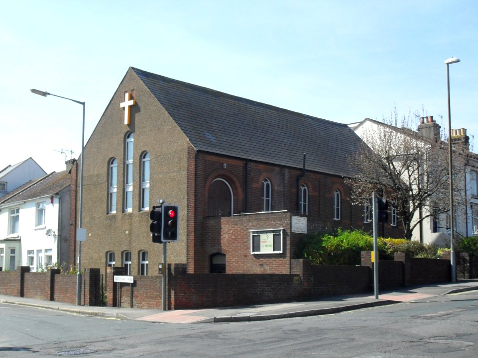 Hollington Methodist Church, Battle Road, Hollington, Hastings (April 2010) (1)