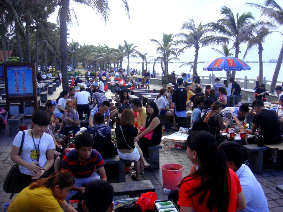 Holiday Beach shaokao area - 01