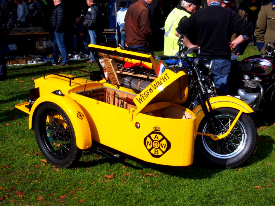 Hollandia's ANWB zijspan with Harley Davidson Liberator 750 CC pic4