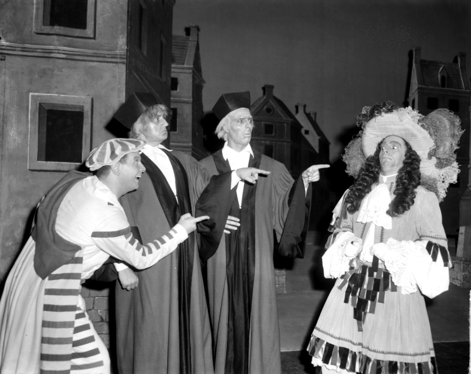 Holland Festival Opera Monsieur le Pourseauqnac in de Stadsschouwburg te Amste, Bestanddeelnr 915-2629