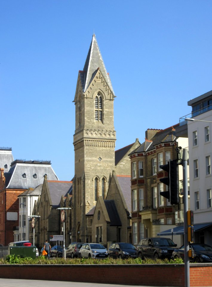 Holland Road Baptist Church, Holland Road, Hove (NHLE Code 1280592) (April 2016)