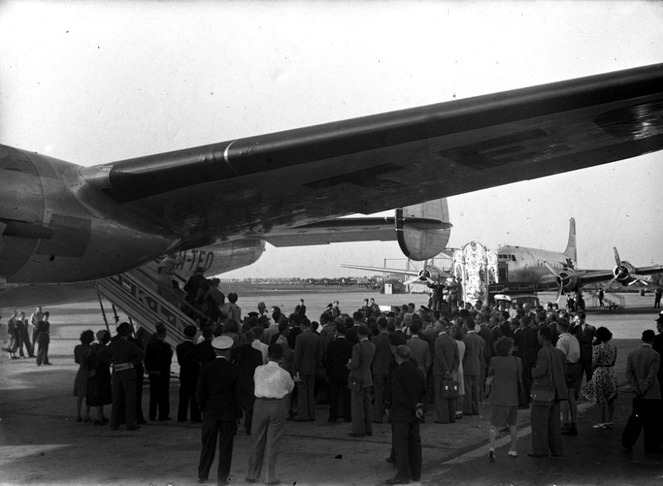 Holland naar Michigan vlucht der KLM, Bestanddeelnr 902-3000
