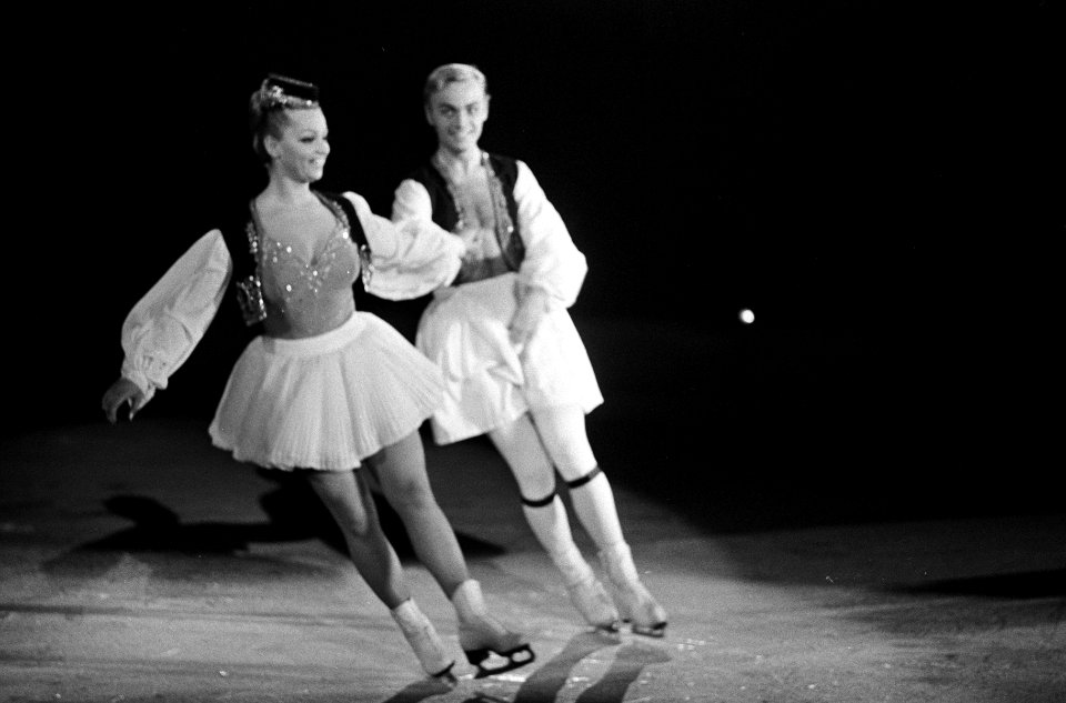 Holiday on Ice met Sjoukje Dijkstra in Amsterdam Werner Muller (17), Bestanddeelnr 920-8403