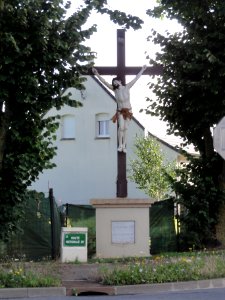 Holnon (Aisne) croix de chemin N29