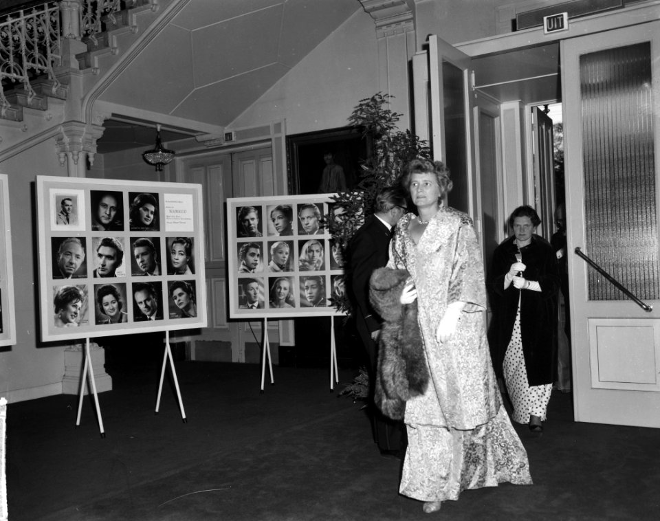 Holland Festival opening Stadsschouwburg, overzicht loge Marga Klompé, Bestanddeelnr 915-2637