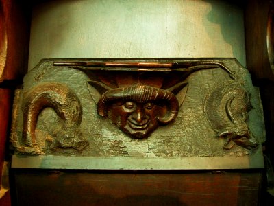 Holy Trinity, Stratford, Misericord 2 photo