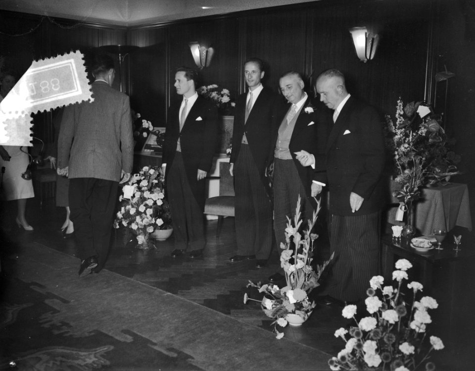 Honderdvijftig jarig bestaan fa. Dankmeyuer & Ronday Amsterdam. Receptie ICC, Bestanddeelnr 907-9188
