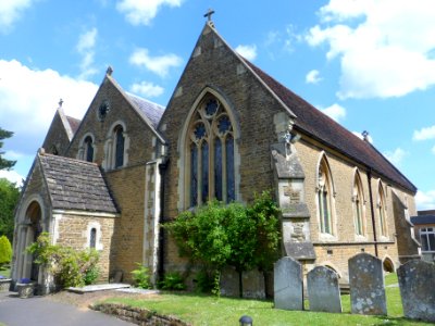 Holy Trinity Church, High Street, Bramley (May 2014) (3)