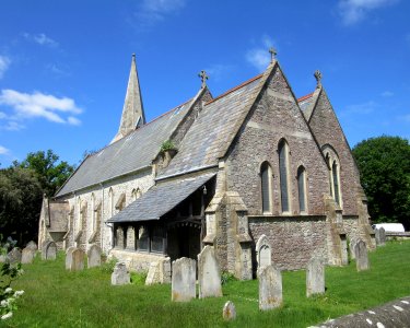 Holy Trinity Church, Church Road, Bembridge (May 2016) (3)