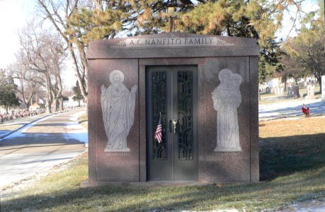 Holy Sepulchre Cemetery, Omaha, Nanfito family mausoleum