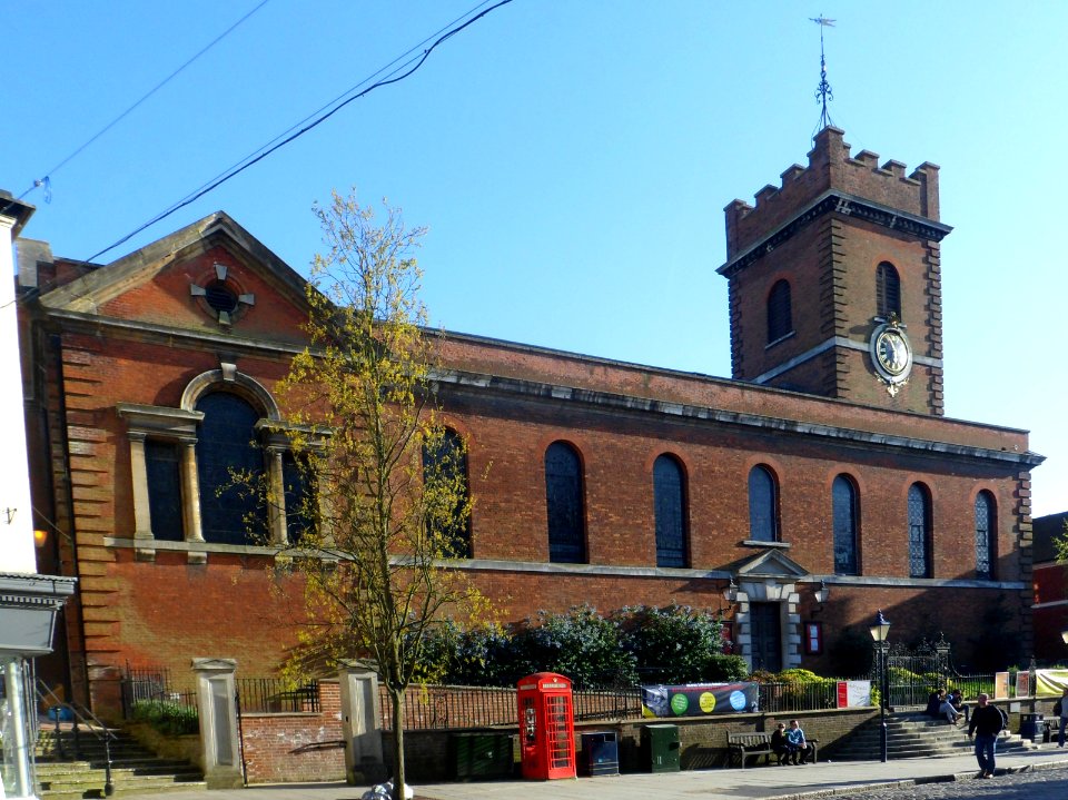 Holy Trinity Church, High Street, Guildford (April 2014, from Northeast)