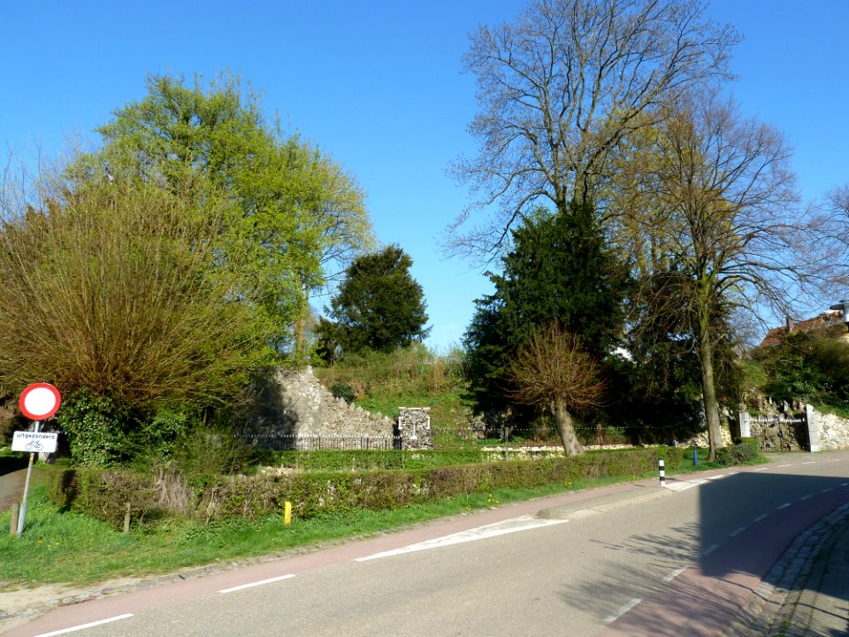 Holset-Lambertusbron en Lourdes- en Lambertusgrot (3)