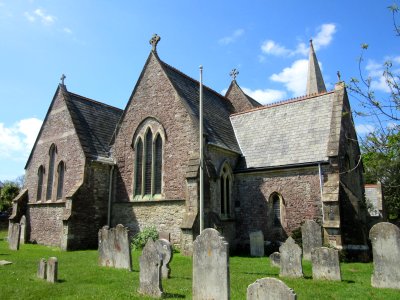 Holy Trinity Church, Church Road, Bembridge (May 2016) (2)