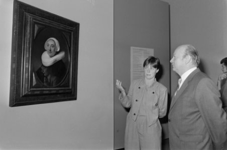 Hongaarse minister BuZa Varkonyi, bezoekt Rijksmuseum, Bestanddeelnr 933-3737