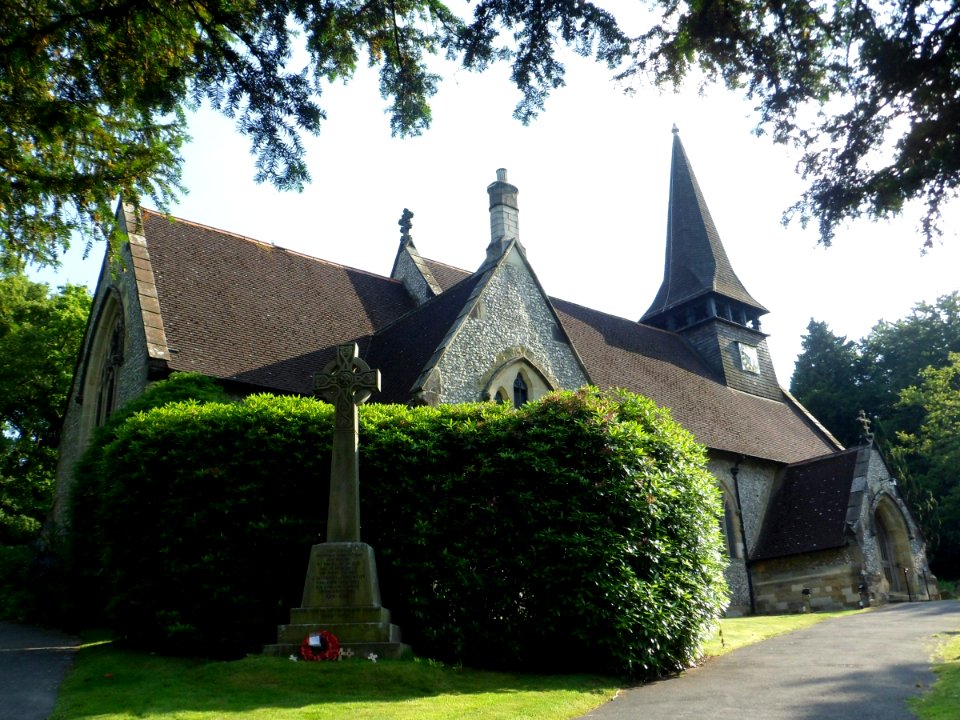 Holy Trinity Church, Guildford Road, Westcott (NHLE Code 1227892) (July 2013) (2)