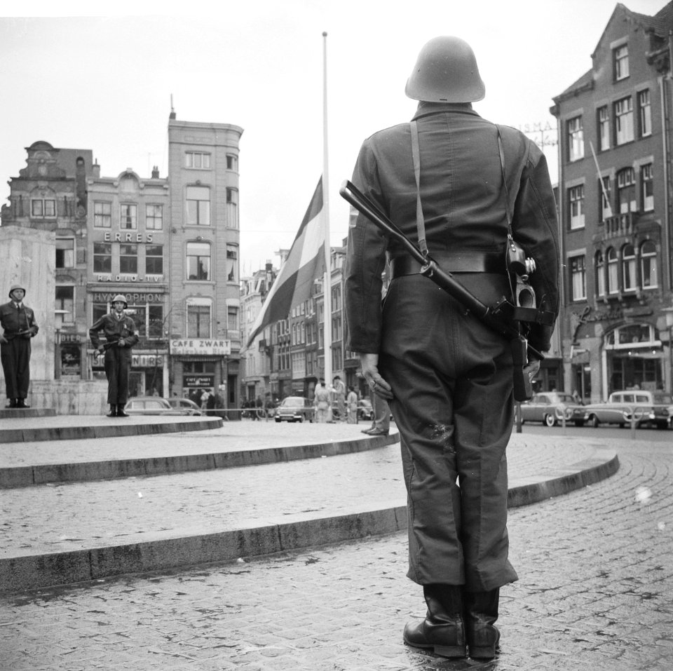 Hongarenherdenking op de Dam, Bestanddeelnr 913-1430