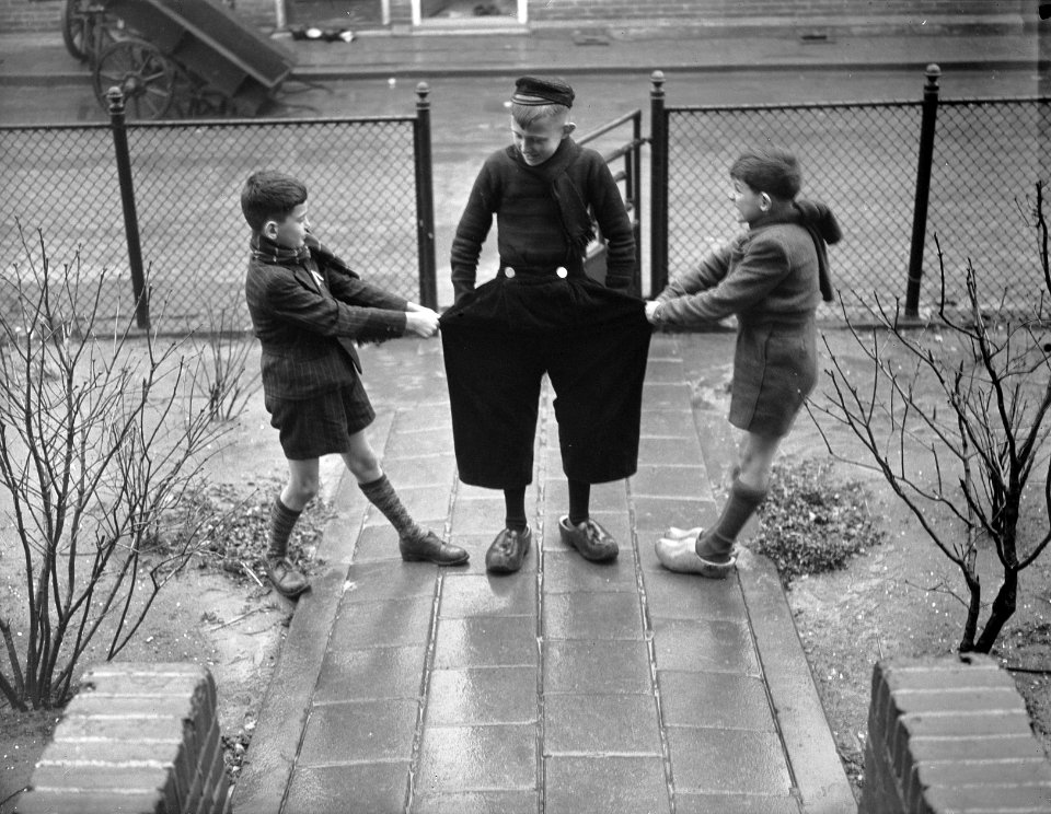 Hongaarse kinderen in Volendam, Bestanddeelnr 902-5154