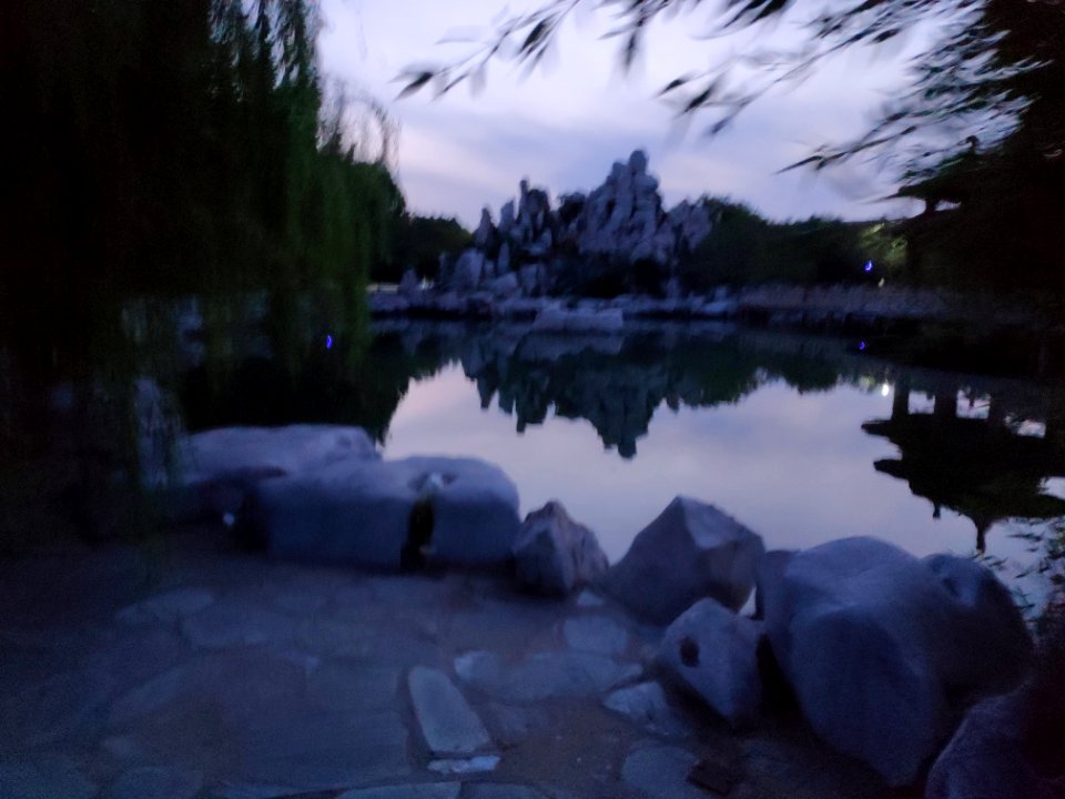 Hongde Lake