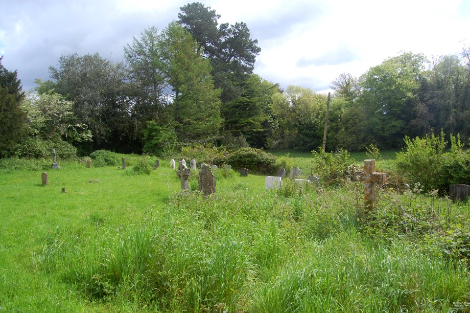 Holy Rood Church, Church Lane, Empshott (NHLE Code 1094477) (May 2021) (Churchyard) (2)
