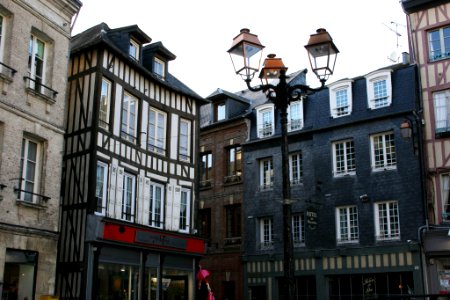 Honfleur City Normandy (151273217)