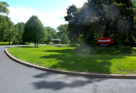 Honeywell Global HQ jeh photo