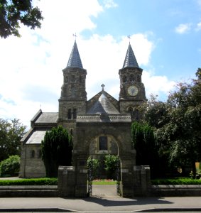 Holy Trinity Church, Church Road, Claygate (NHLE Code 1377413) (June 2015) (7)