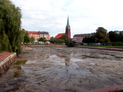 Holzhafen Bremerhaven ohne Wasser 1