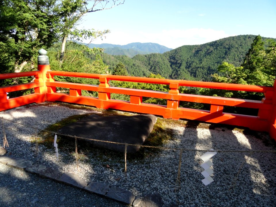 Honden courtyard - Kurama-dera - Kyoto - DSC06655