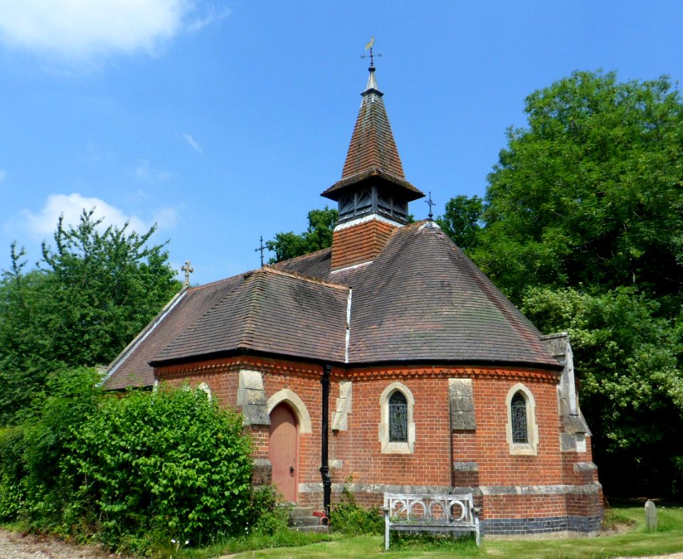 Holy Trinity Church, Ockley Road, Forest Green