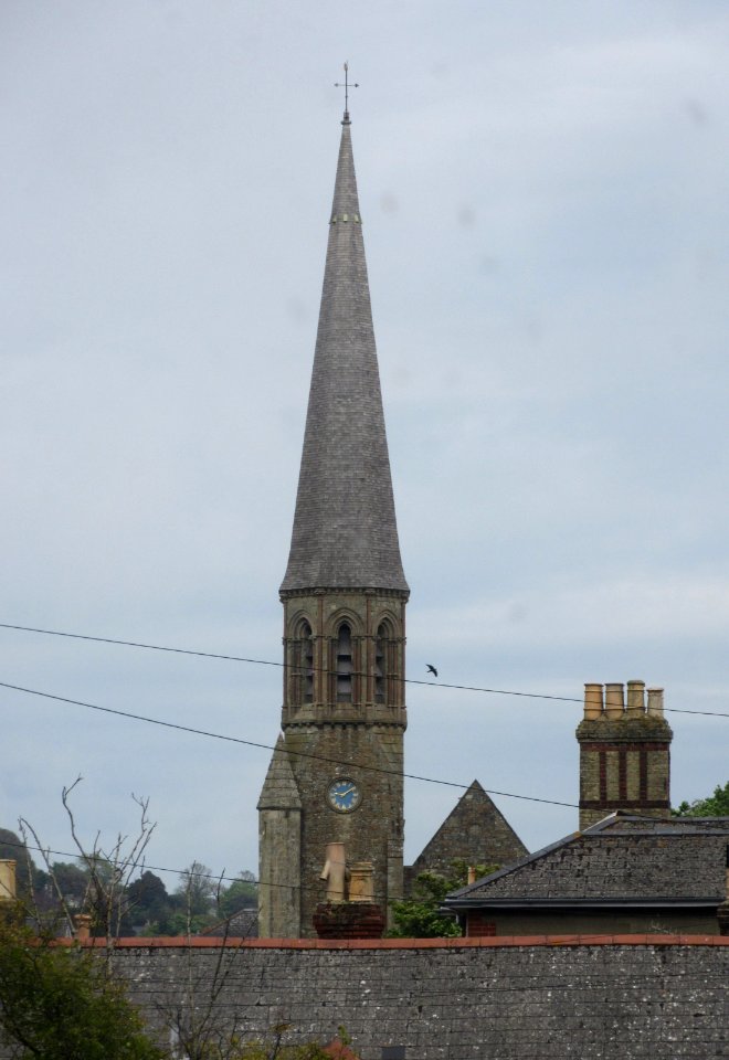 Holy Trinity Church, Trinity Road, Ventnor (May 2016) (2)