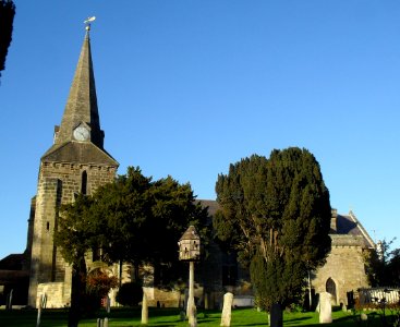 Holy Cross Church, Church Street, Uckfield (NHLE Code 1028118) (October 2010) (4)