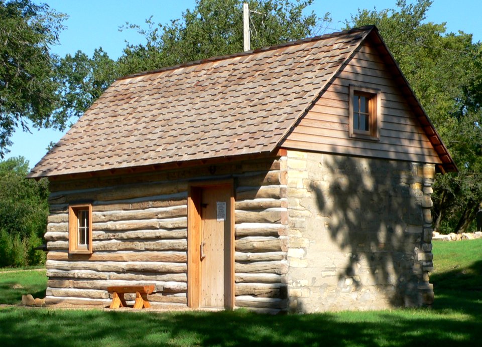 Home on the Range cabin from SE 1