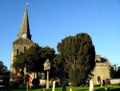 Holy Cross Church, Church Street, Uckfield (NHLE Code 1028118) (October 2010) (3)