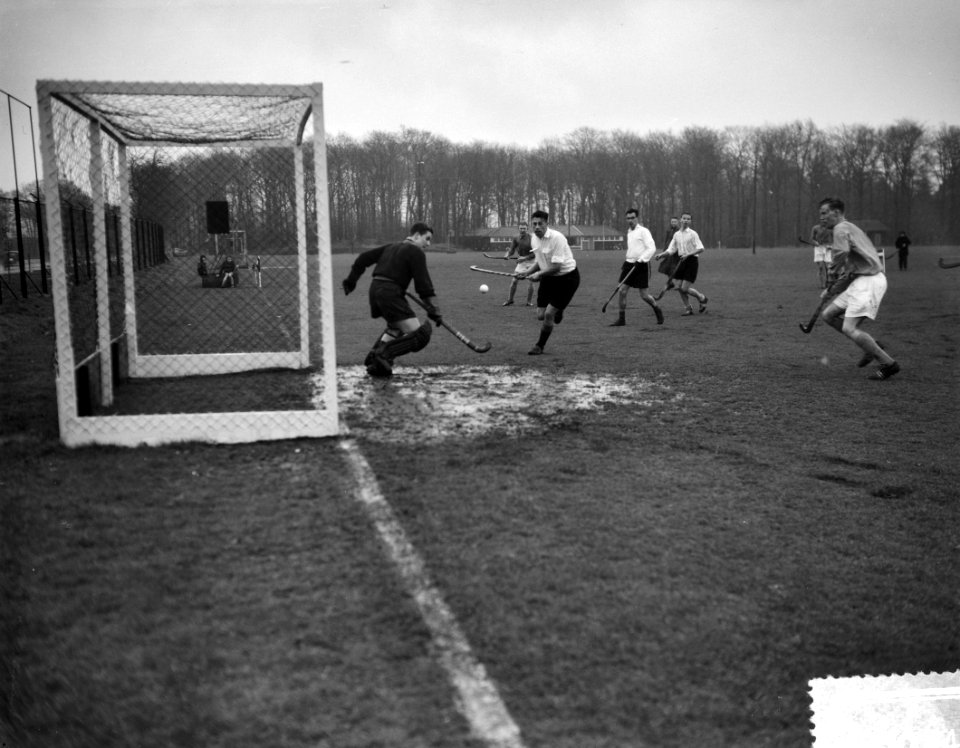 Hockey West tegen Noord 6-1 (Amersfoort), Bestanddeelnr 908-4034