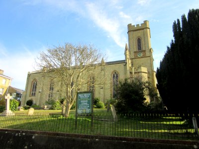 Holy Trinity Church, Trinity Church Lane, Cowes, Isle of Wight (May 2016) (5)