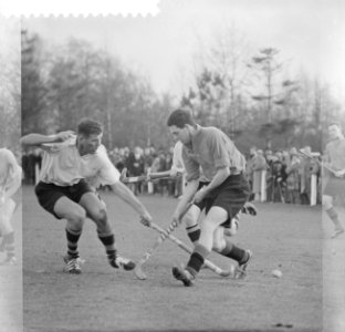 Hockey Laren tegen Amsterdam 0-0, Bestanddeelnr 913-5121