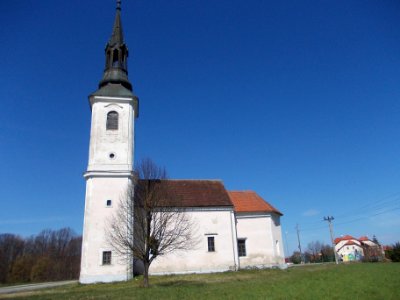 Holy Trinity Church (Podvinje) 04